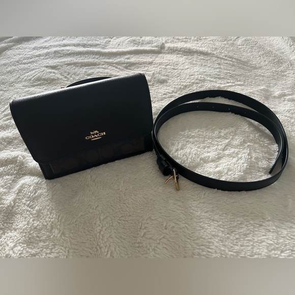 COACH BELT BAG/ CROSSBODY BAG - Picture 3 of 10